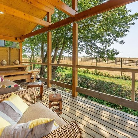 The Lodge ستوماركت المظهر الخارجي الصورة