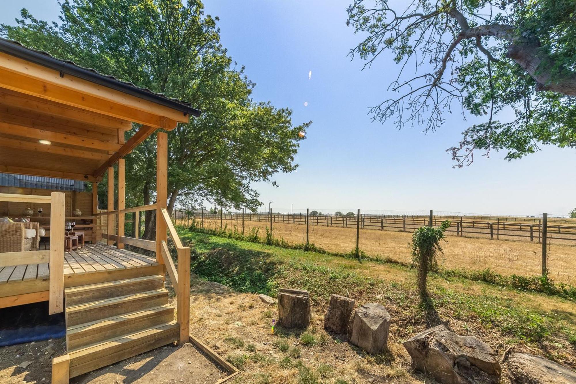 The Lodge ستوماركت المظهر الخارجي الصورة