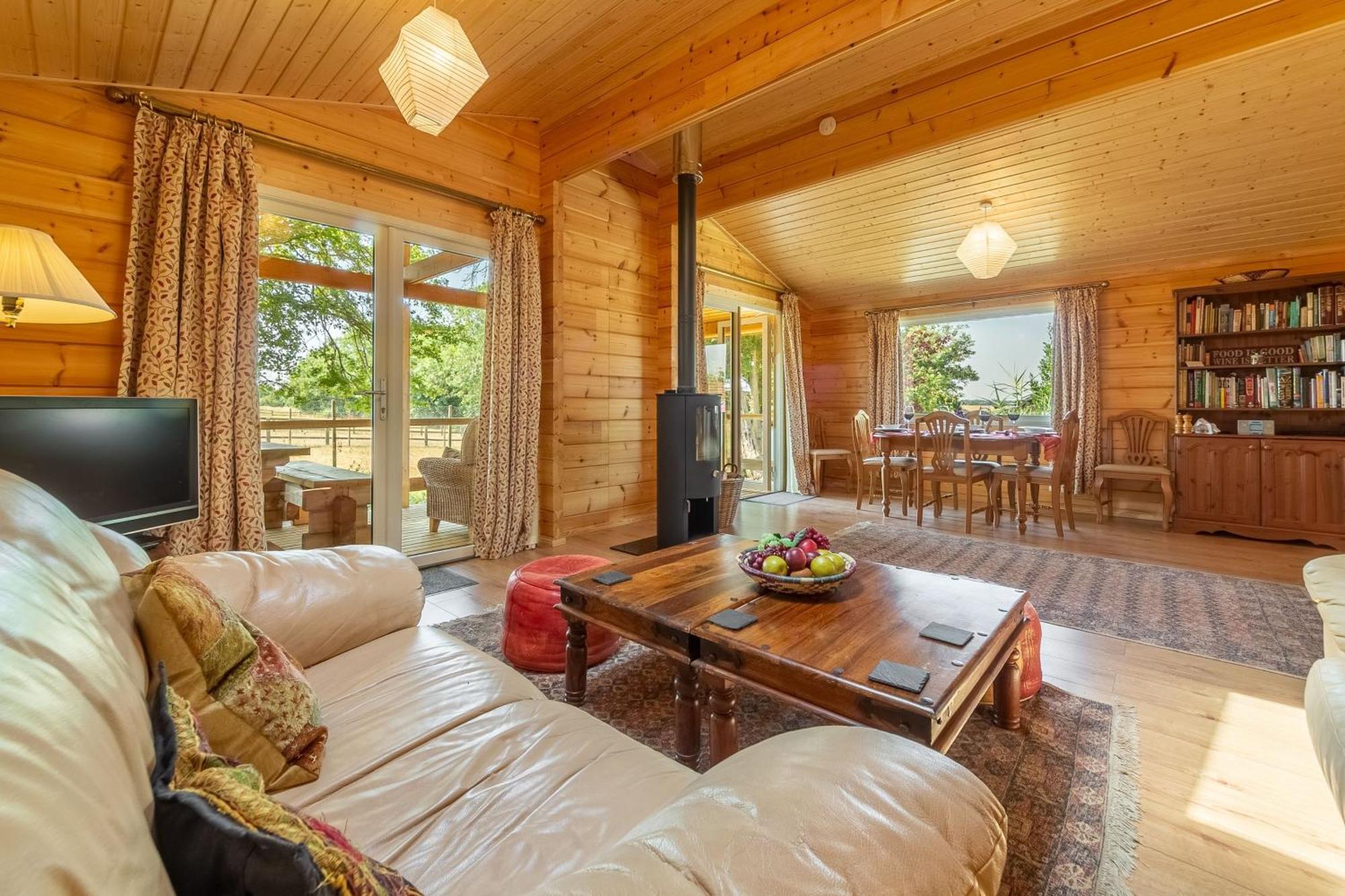 The Lodge ستوماركت المظهر الخارجي الصورة